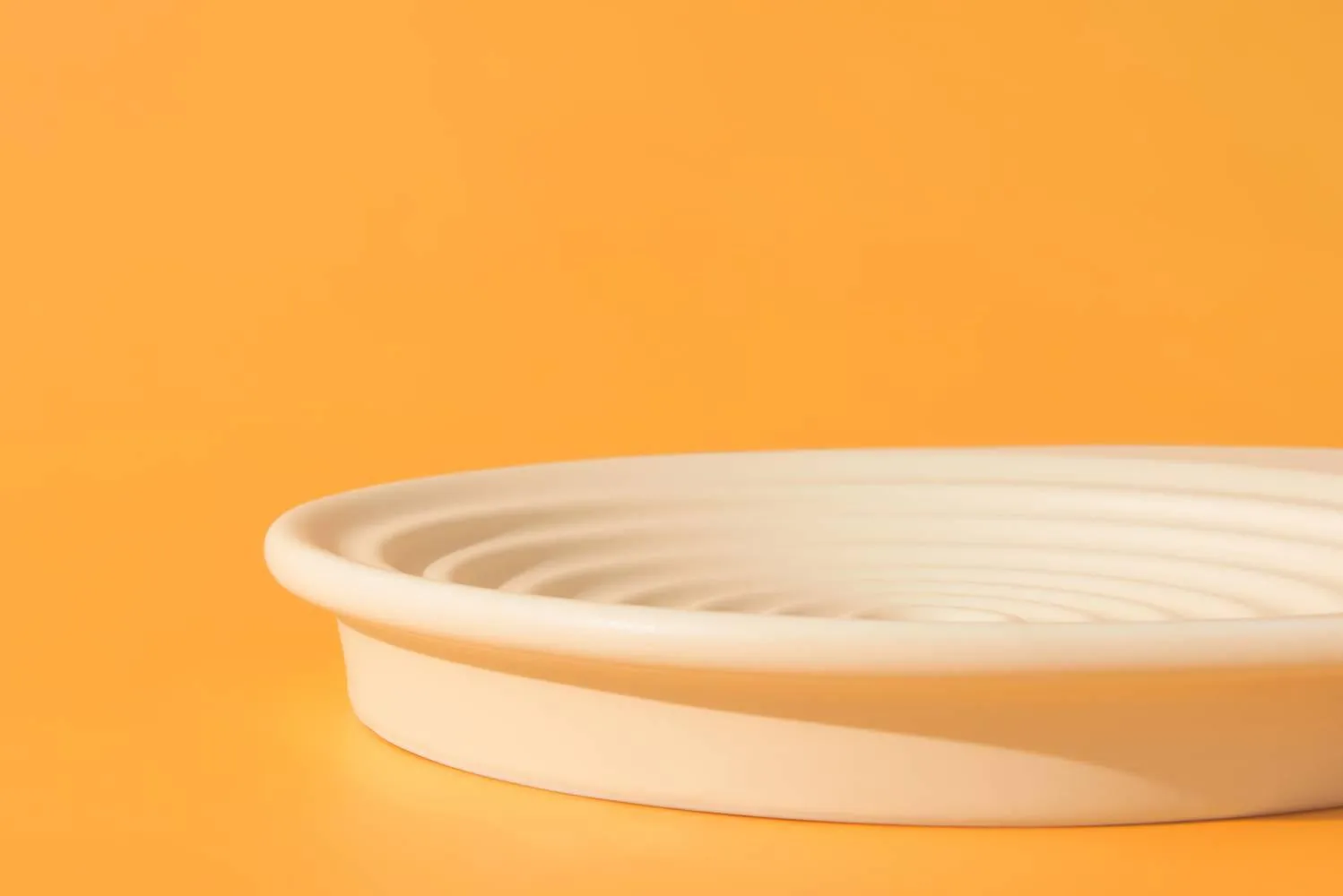 Michu Premium Ceramic Cat Bowl Set for Discerning Owners