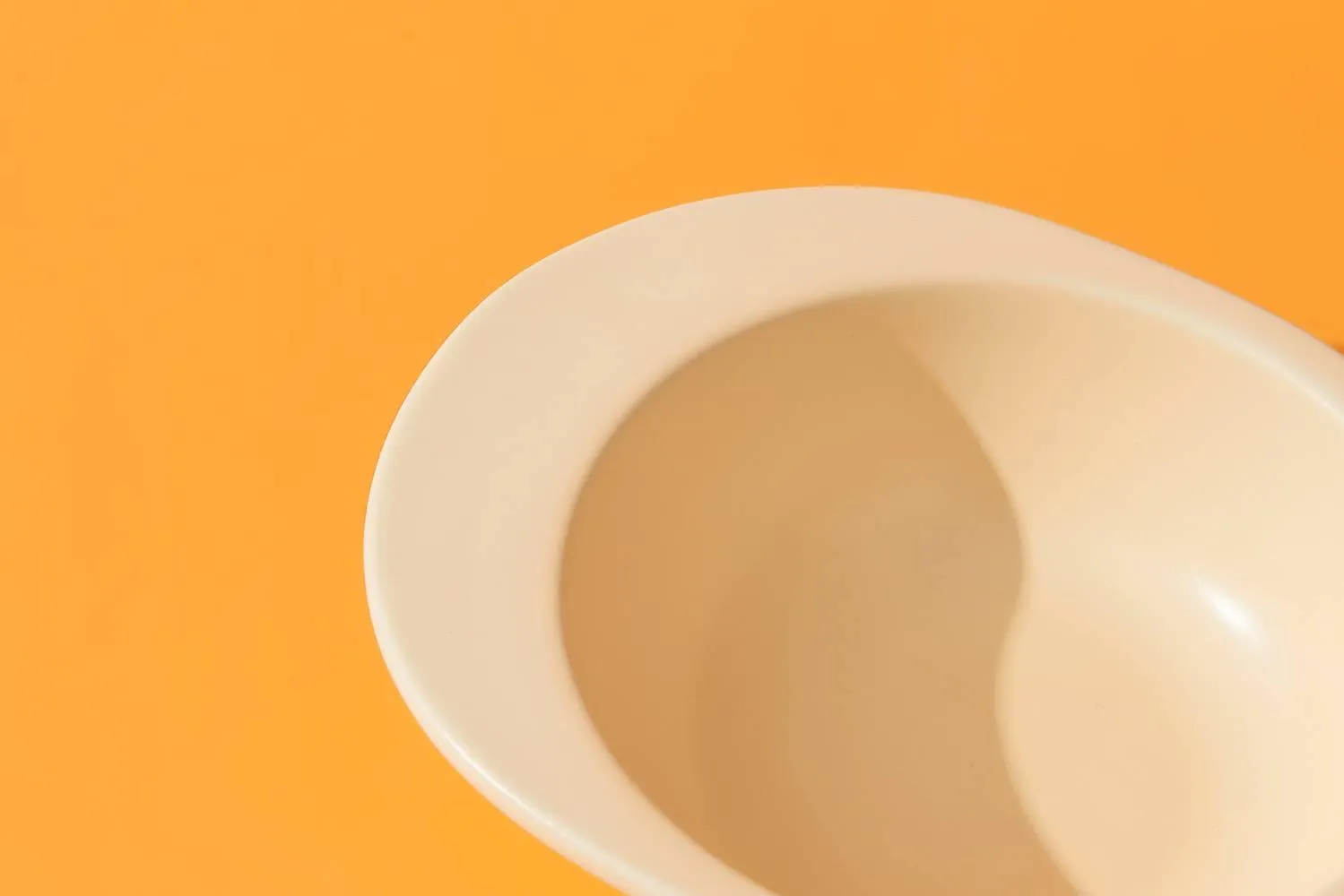 Michu Premium Ceramic Cat Bowl Set for Discerning Owners