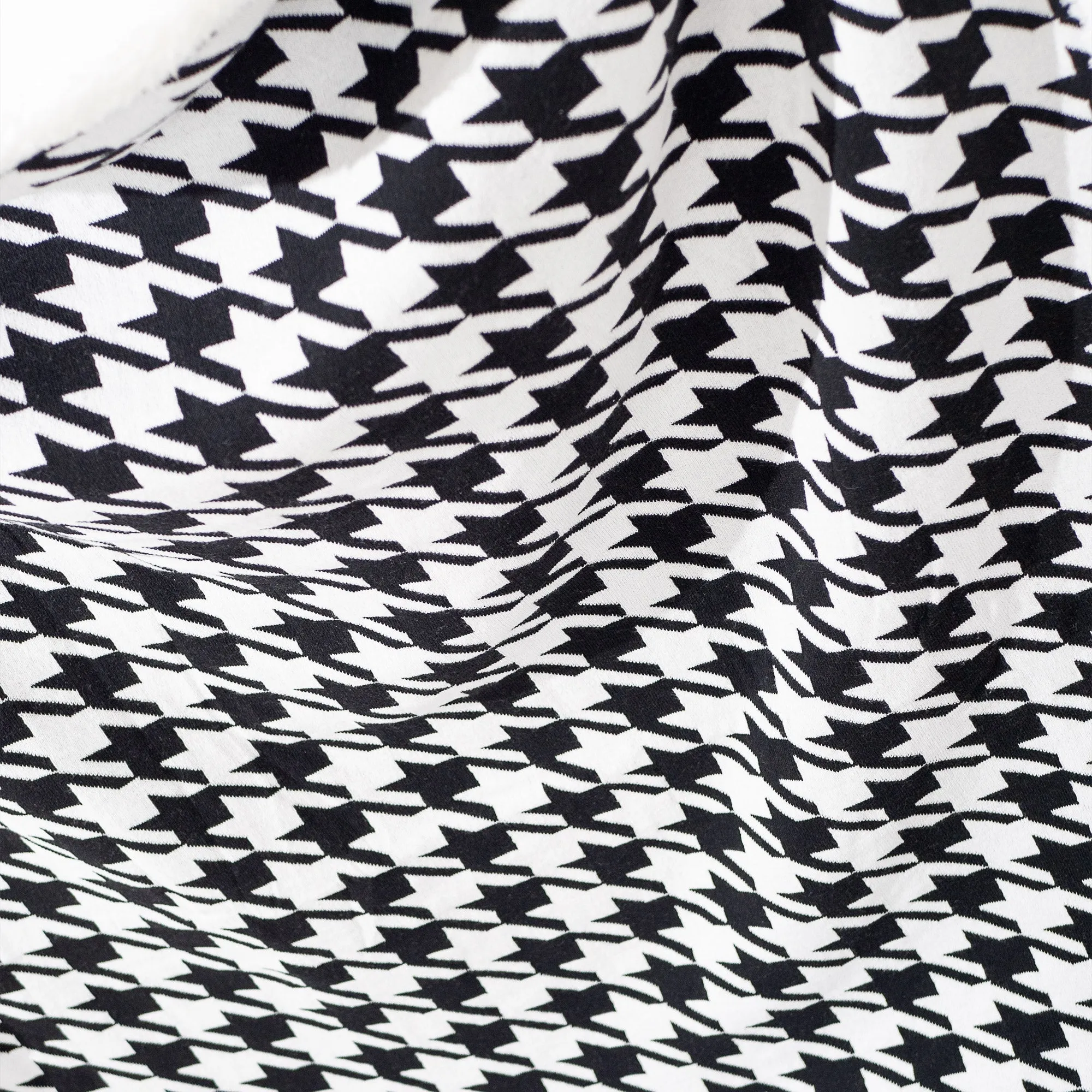 Throw / Blanket - Knitted Dogtooth Black